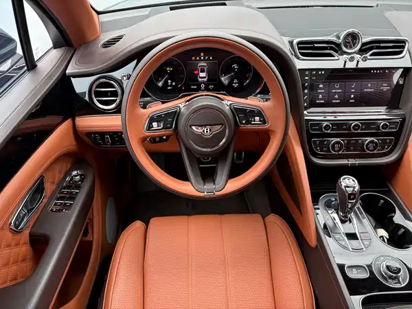 Bentley Bentayga 2022