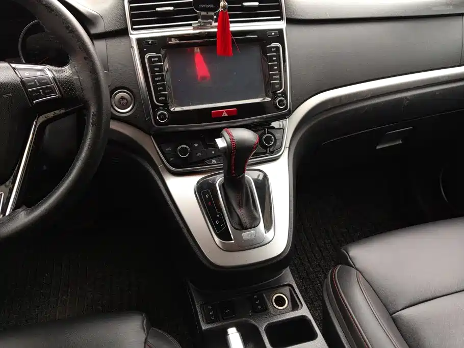 Haval H6 2015 — фото 16