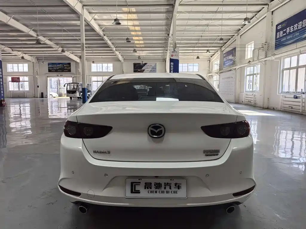 Mazda 3 Axela 2026