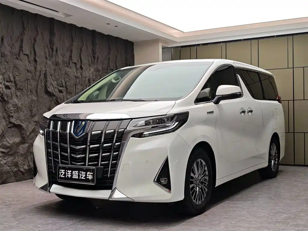 Toyota Alphard 2022 — фото 1