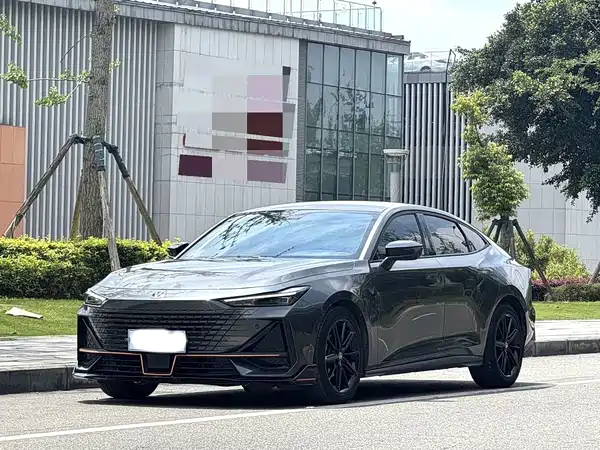 Changan UNI-V 2022