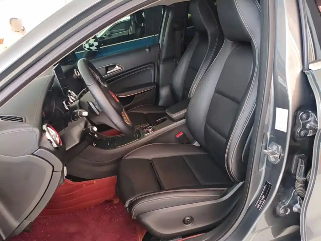 Mercedes-Benz GLA 2018 — фото 15