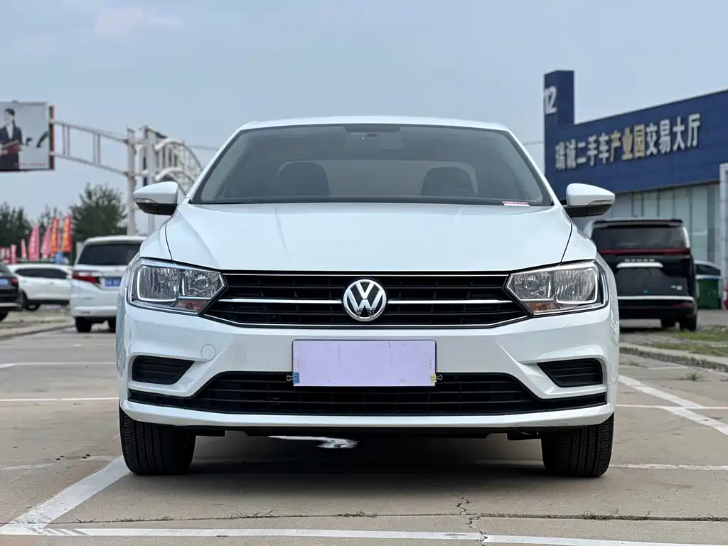 Volkswagen Bora 2023