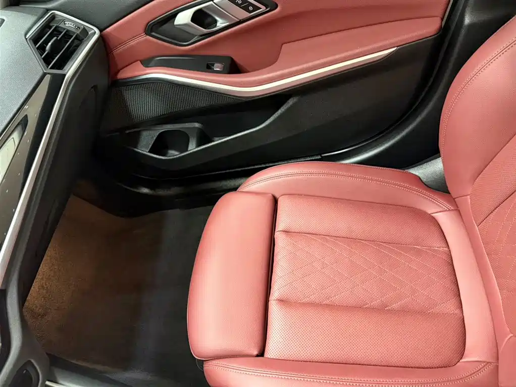 BMW 3 Series 2023 — фото 13