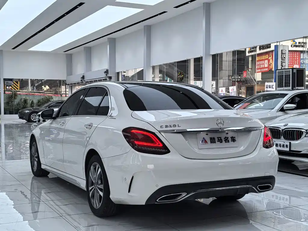 Mercedes-Benz C-Class 2021 — фото 13