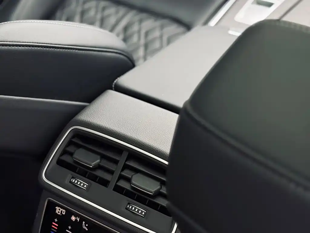 Audi A6L 2026 — фото 8