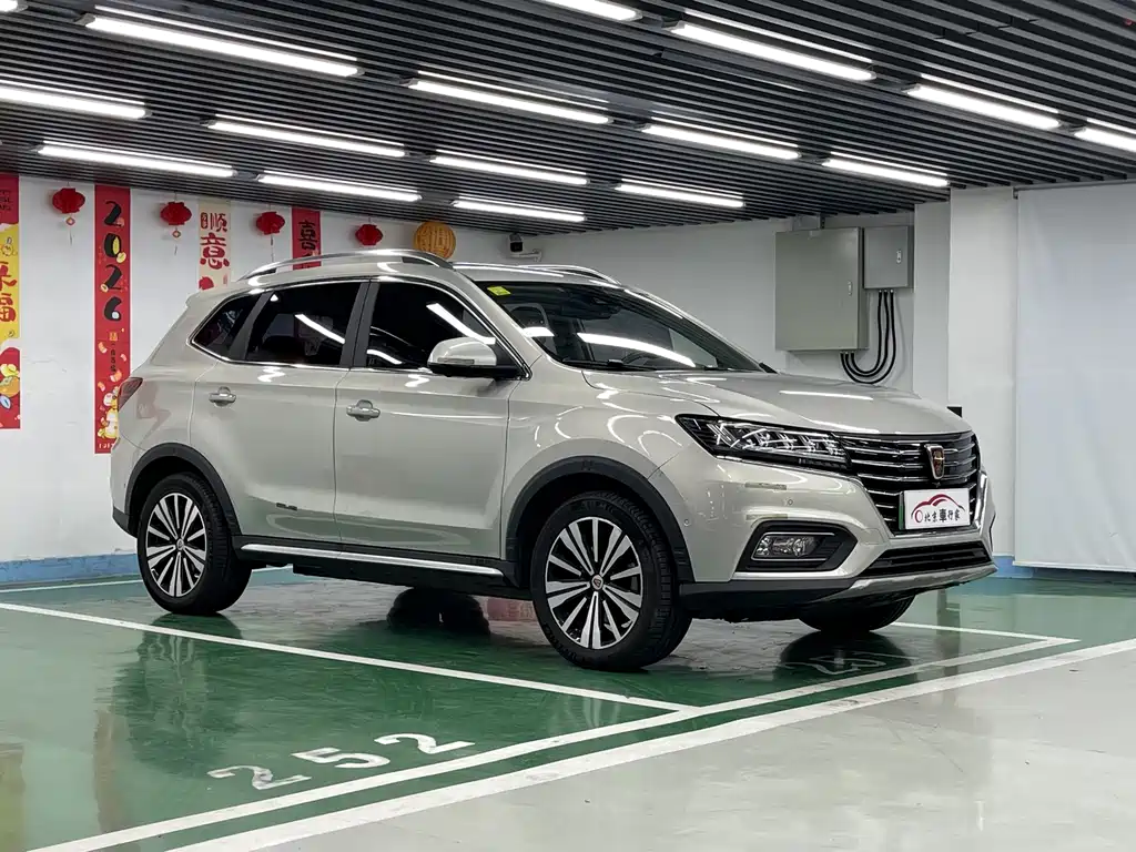 Roewe RX5 New Energy 2018 — фото 3