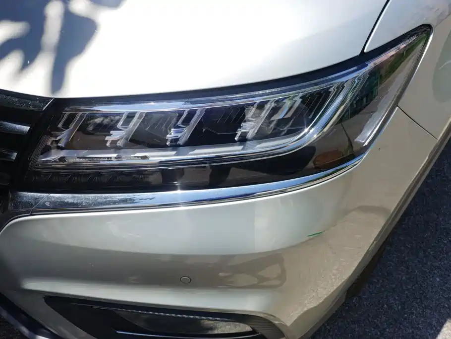 Roewe RX5 New Energy 2018