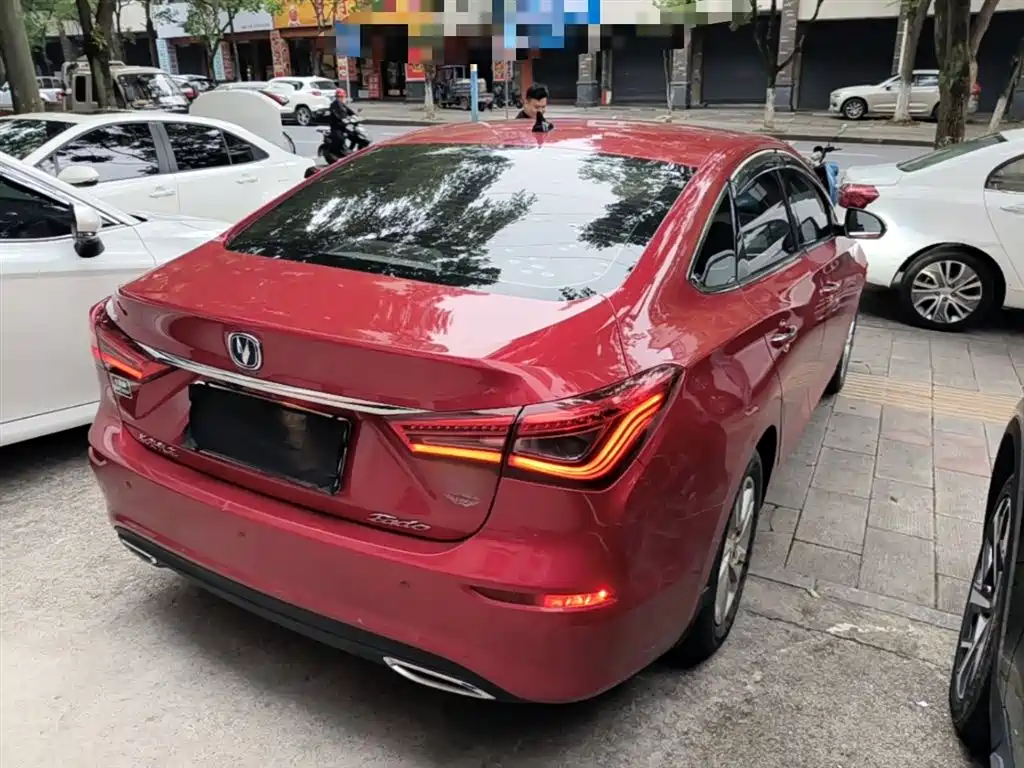 Changan Eado 2019 — фото 7