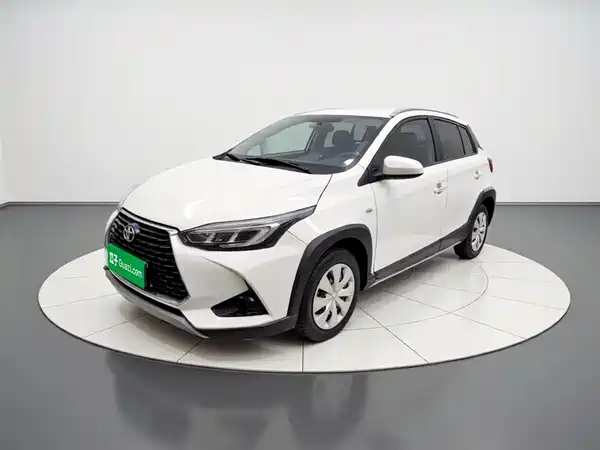 Toyota Yaris L 2020