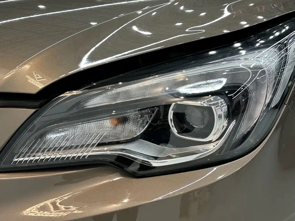 Buick Envision Plus 2020 — фото 26
