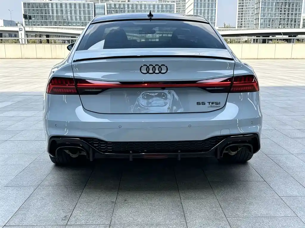 Audi A7L 2024 — фото 9