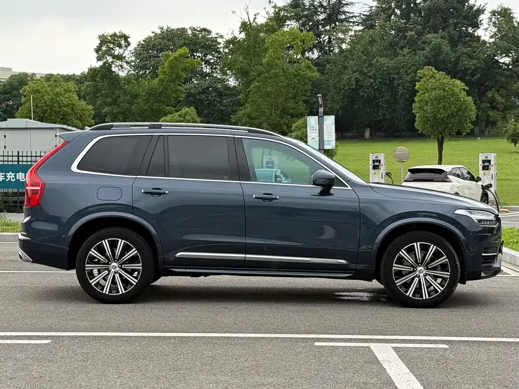 Volvo XC90 2017 — фото 4