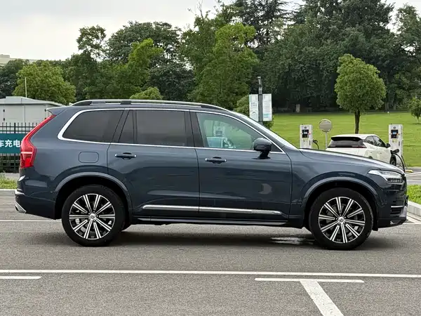 Volvo XC90 2017