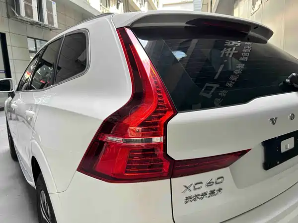 Volvo XC60 2024