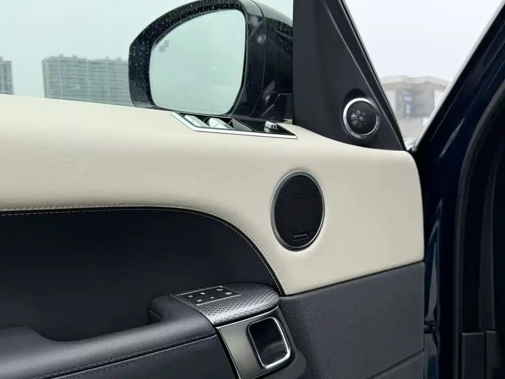 Land Rover Sport 2022 — фото 11