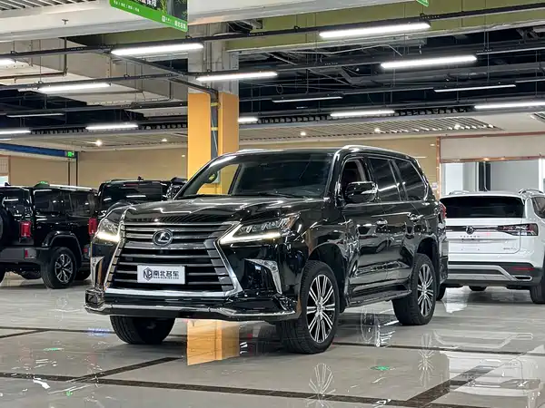 Lexus LX 2020