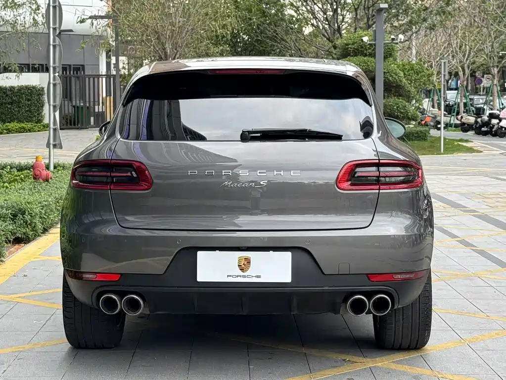 Porsche Macan 2016 — фото 9