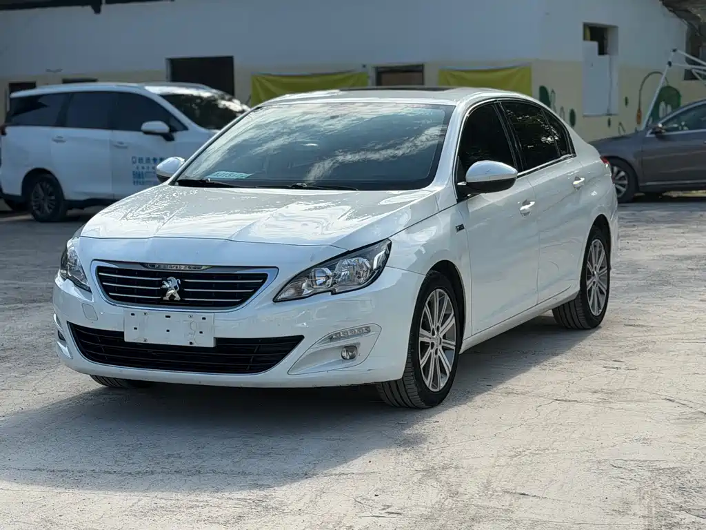 Peugeot 408 2017 — фото 1