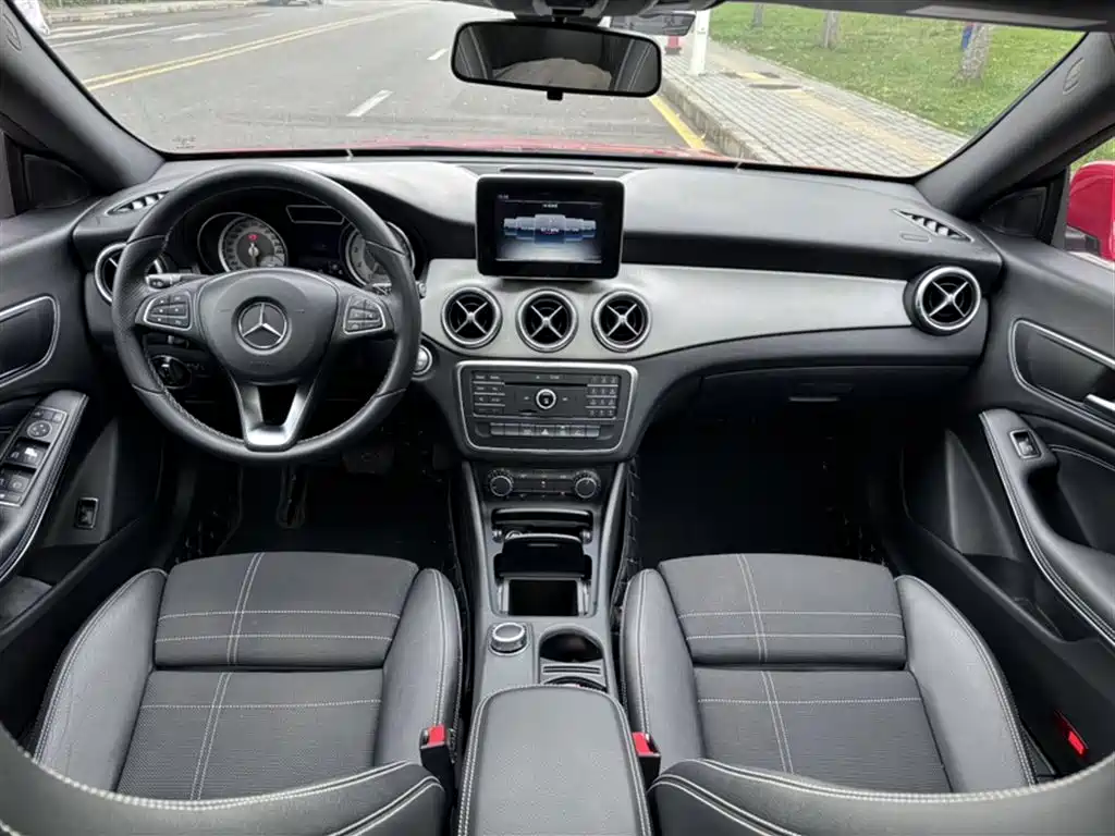 Mercedes-Benz CLA 2016 — фото 15