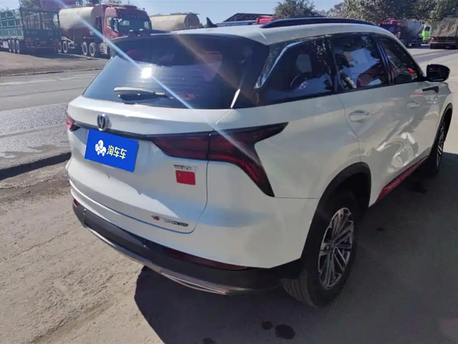 Changan CS75 PLUS 2022 — фото 3