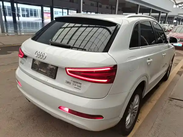 Audi Q3 2016
