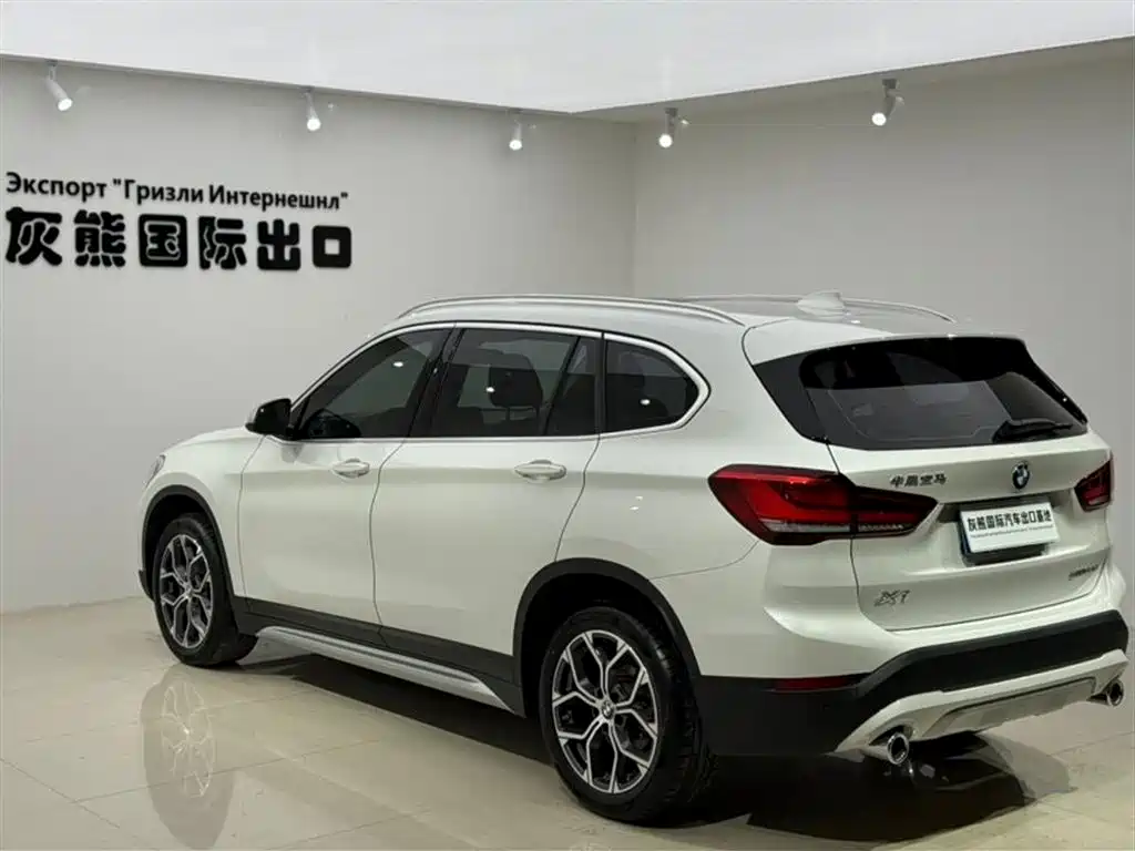 BMW X1 2022 — фото 4