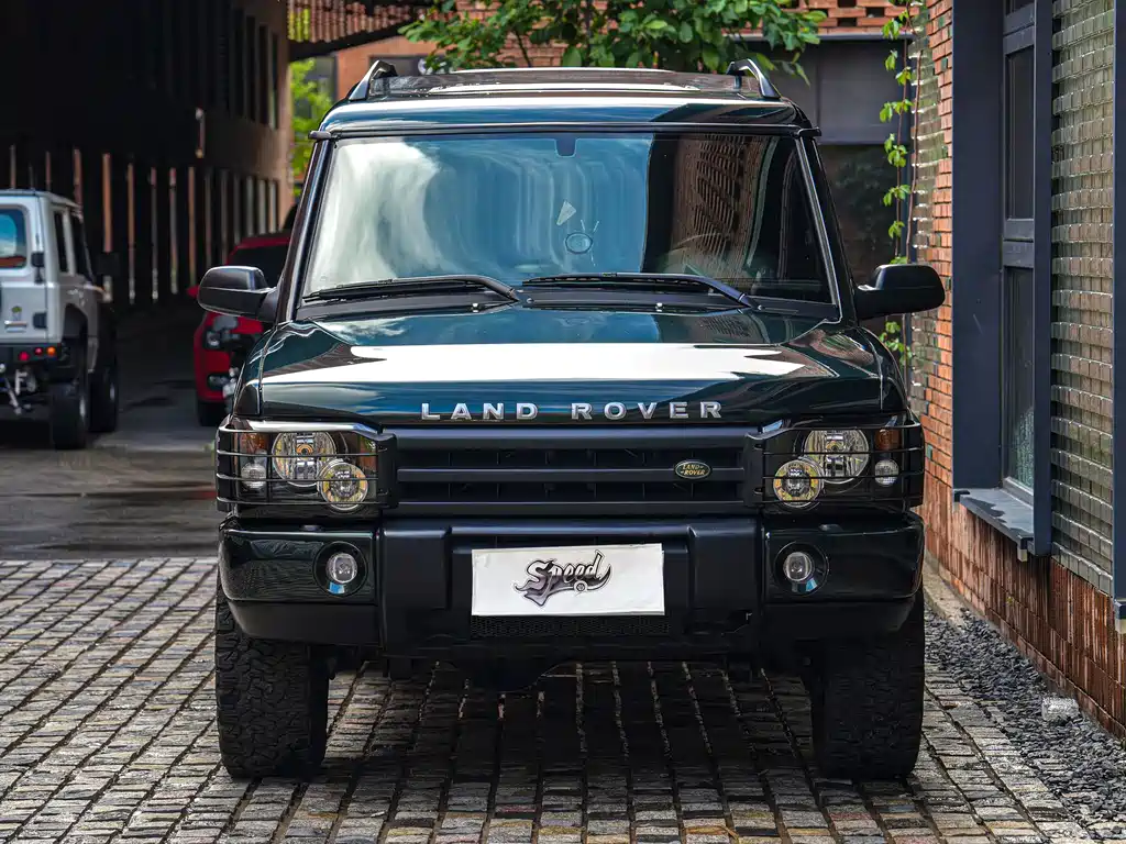 Land Rover Discovery 2003 — фото 4
