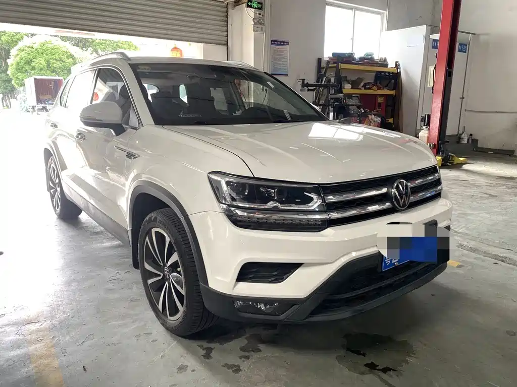 Volkswagen Tharu 2021