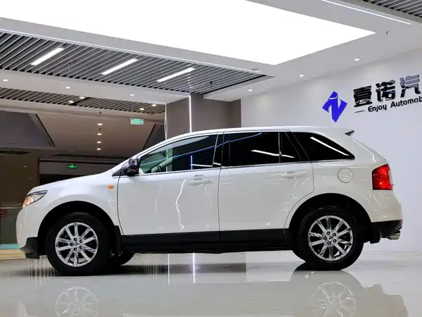 Ford Edge 2015