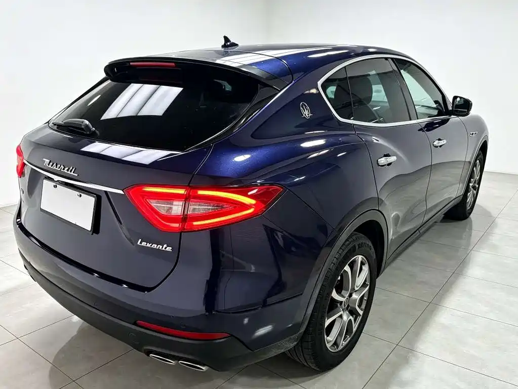 Maserati Levante 2019 — фото 6