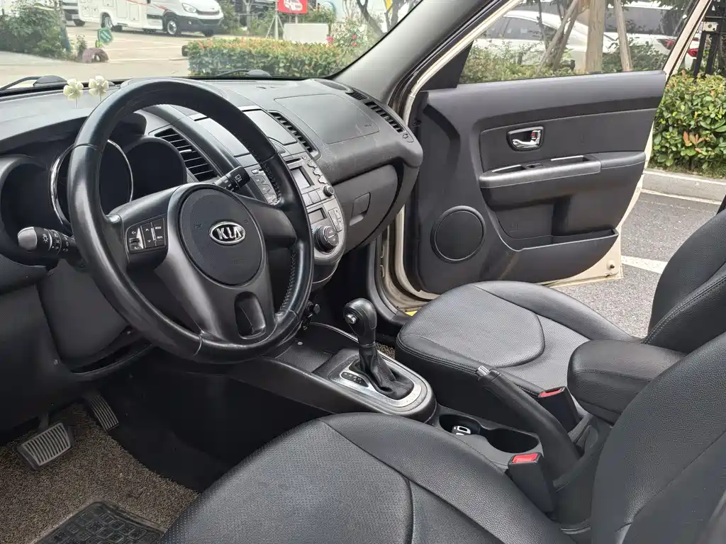 Kia Soul 2015 — фото 9