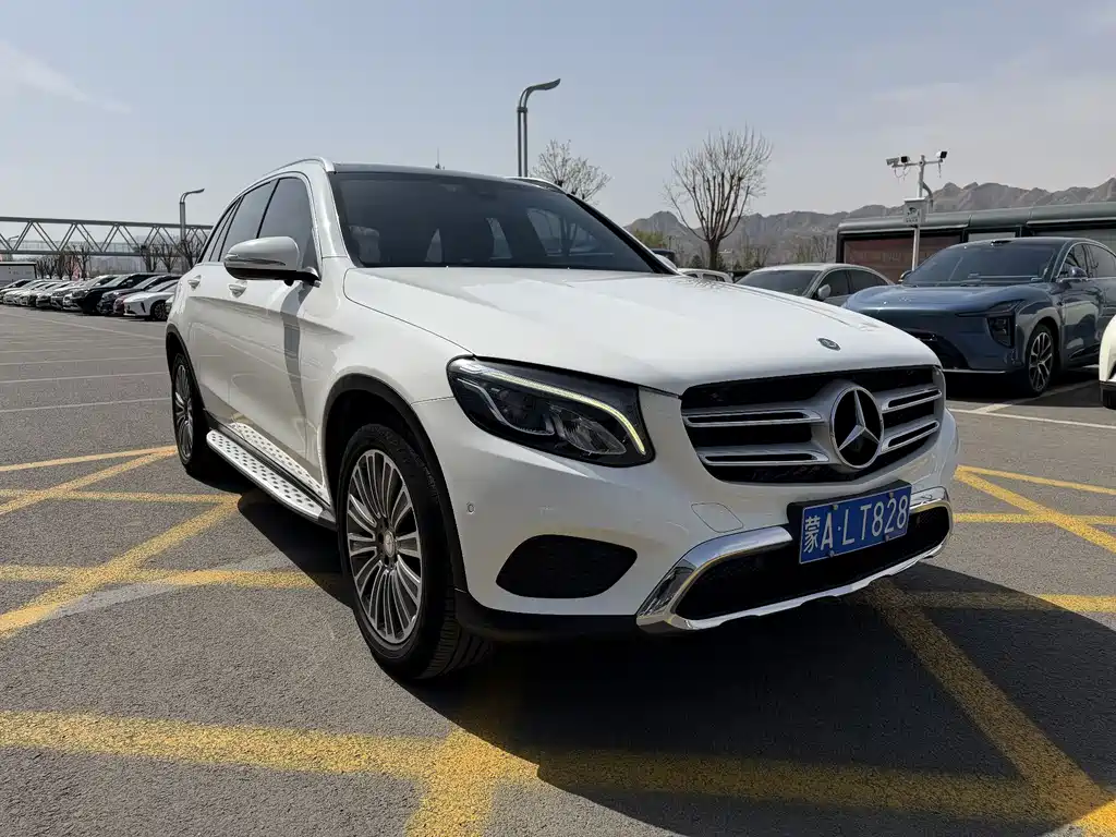Mercedes-Benz GLC 2016 — фото 1