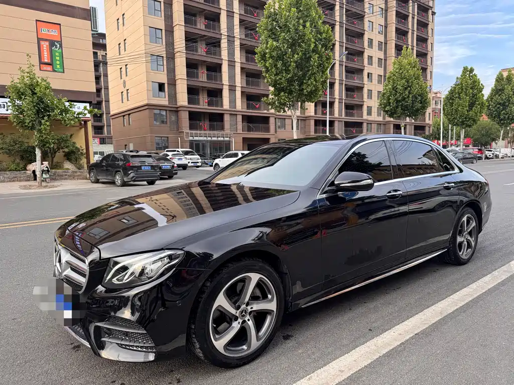 Mercedes-Benz E-Class 2019 — фото 1