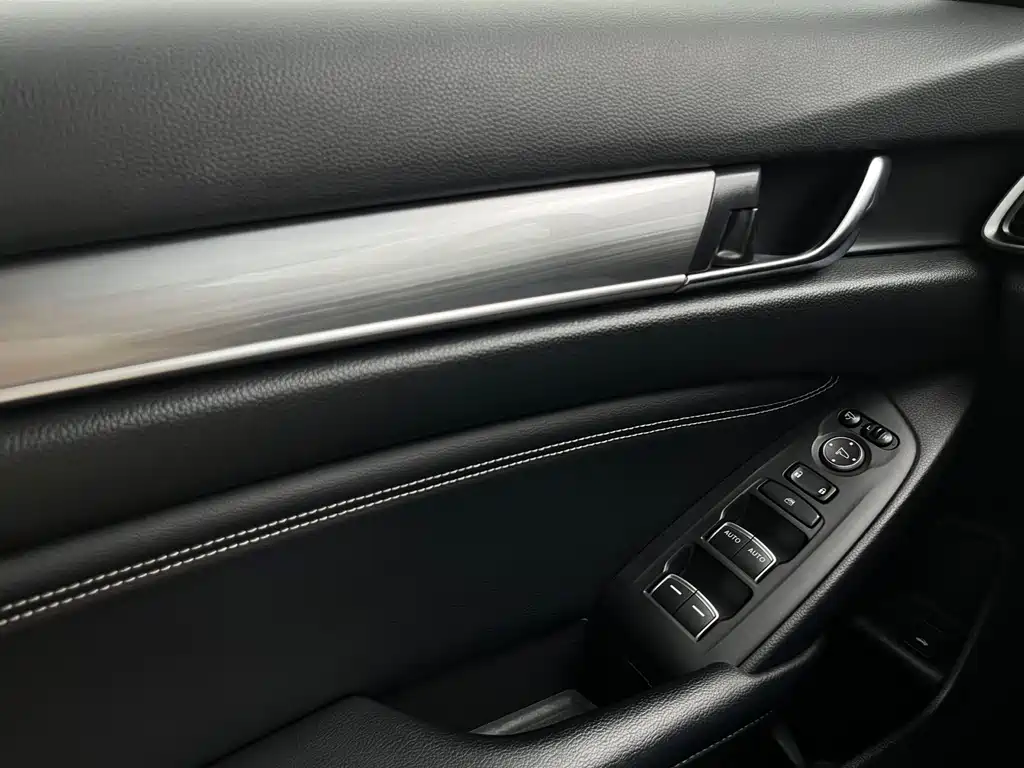 Honda Inspire 2020 — фото 12