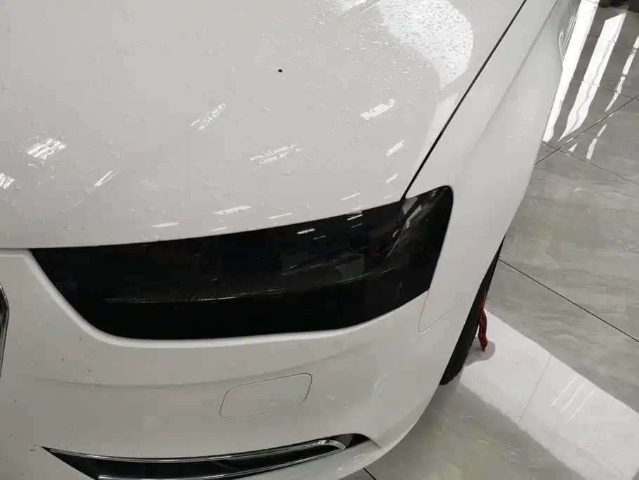 Audi A4L 2014