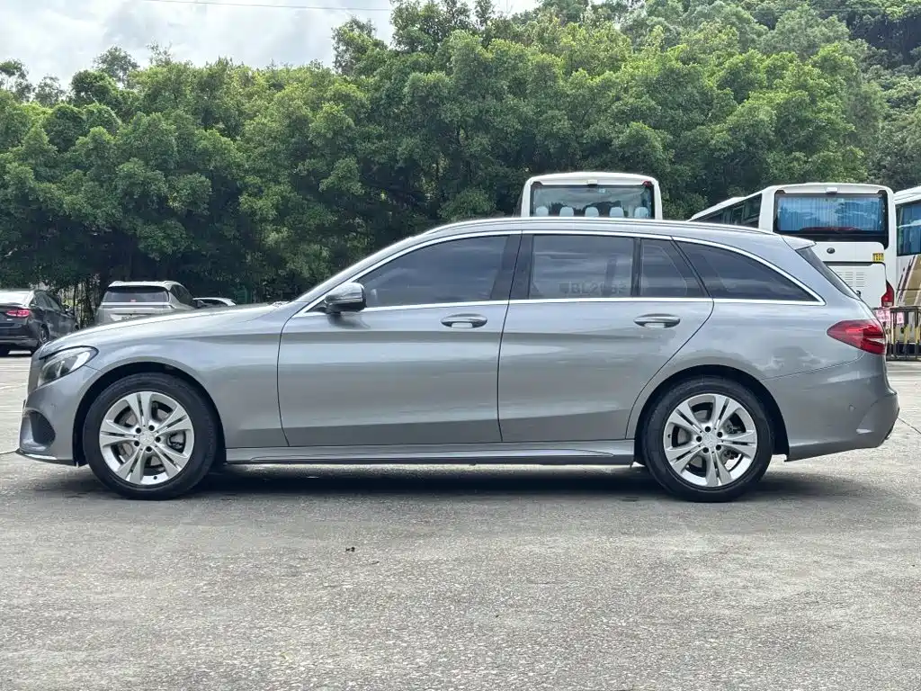 Mercedes-Benz C-Class 2016