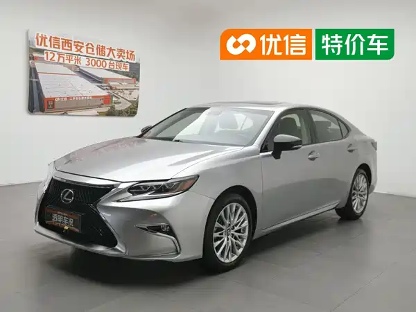 Lexus ES 2014