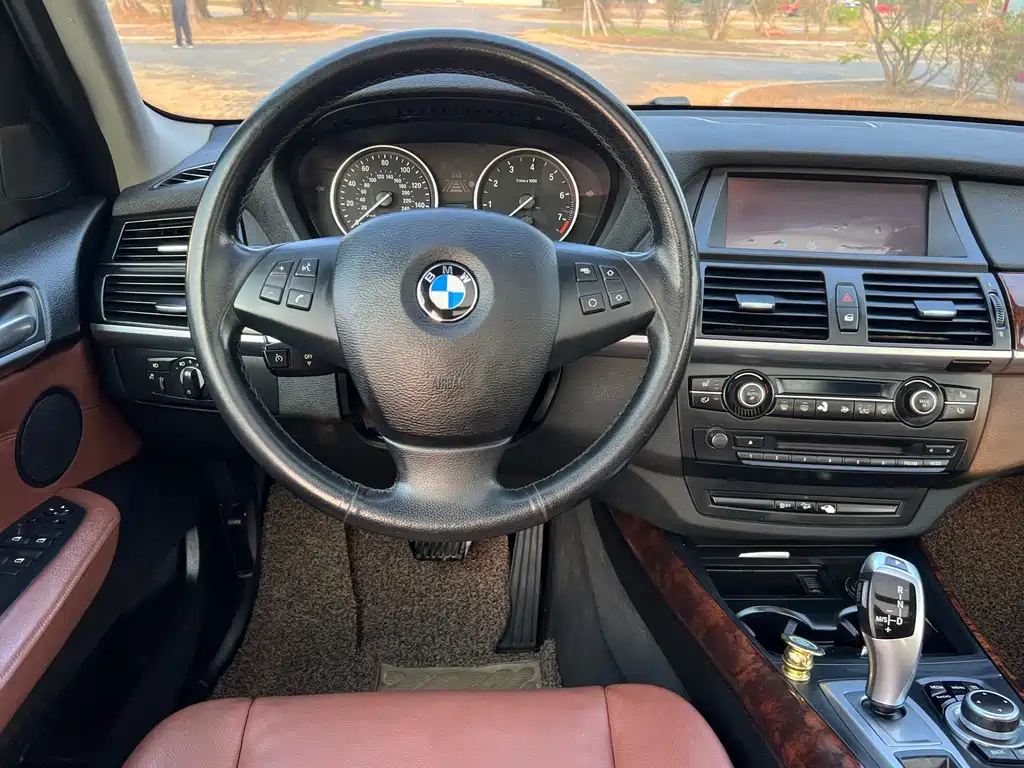 BMW X5 2013 — фото 13
