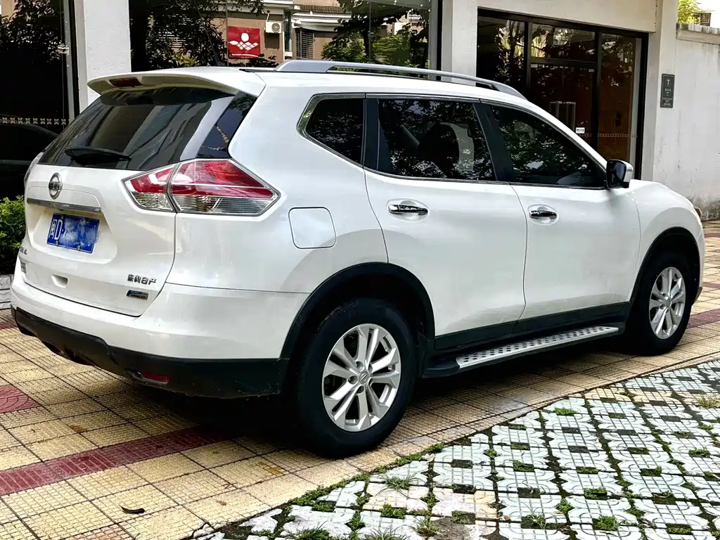 Nissan X-Trail 2016