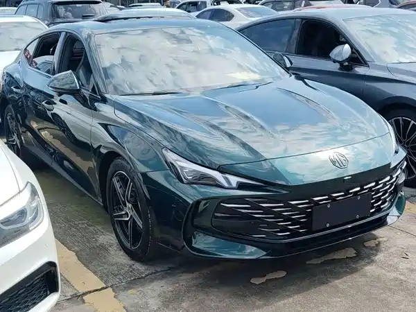 MG MG7 2023