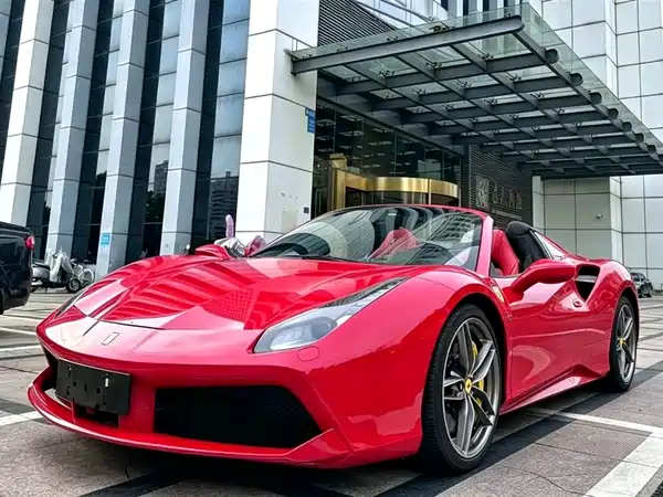 Ferrari 488 2015