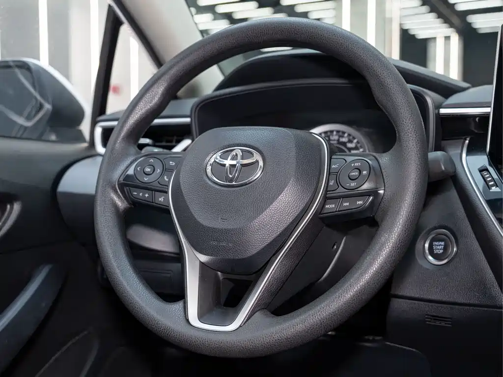 Toyota Corolla 2022 — фото 16