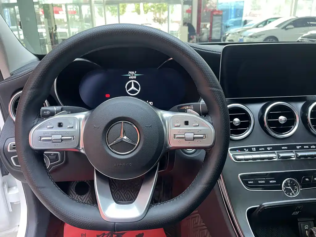 Mercedes-Benz C-Class 2021 — фото 11