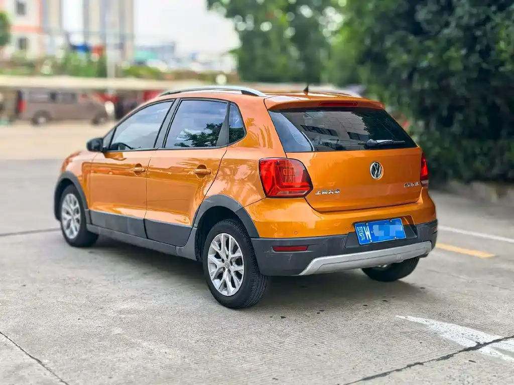 Volkswagen Polo 2015 — фото 7