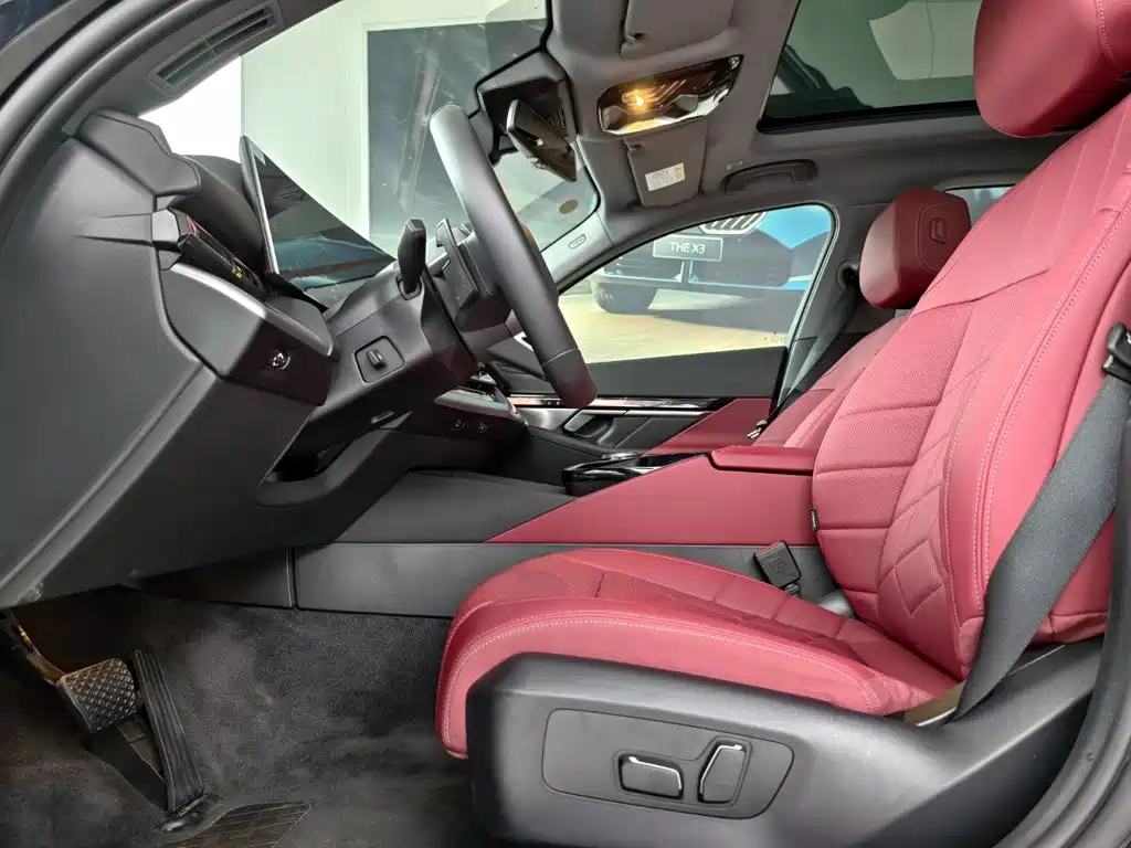 BMW i5 2026 — фото 11