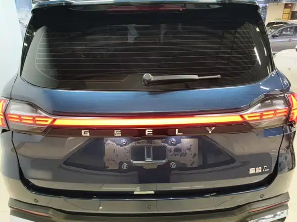 Geely Haoyue L 2024