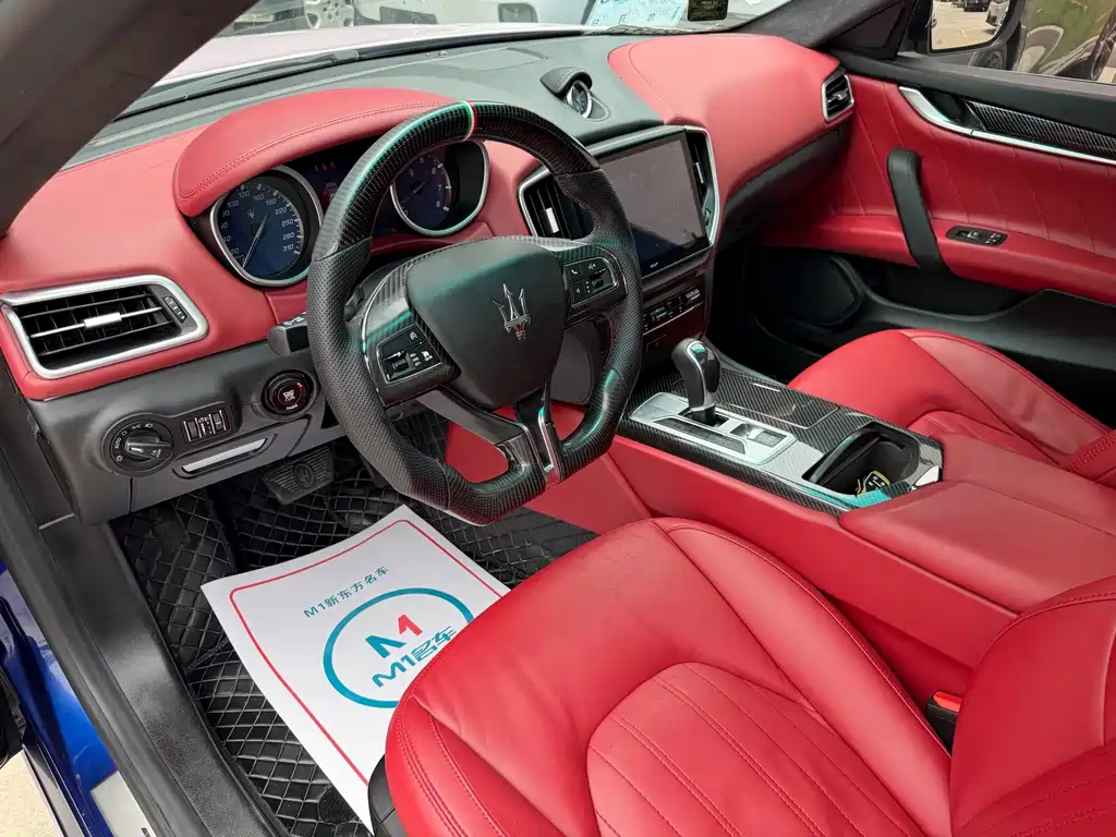 Maserati Ghibli 2016 — фото 6