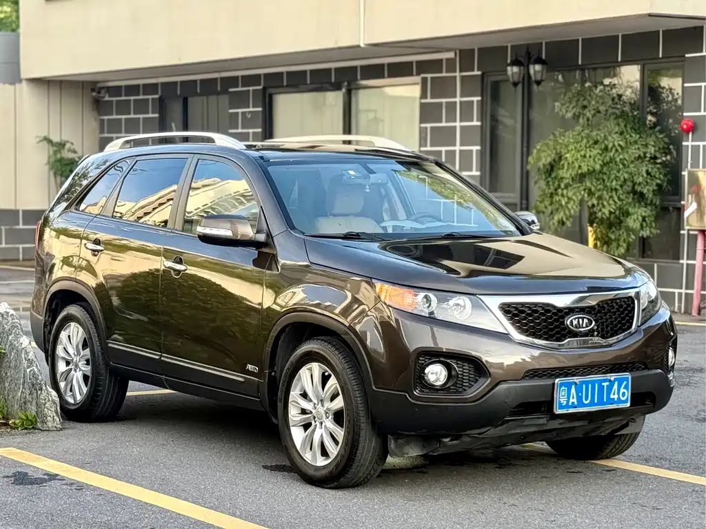 Kia Sorento 2013 — фото 3