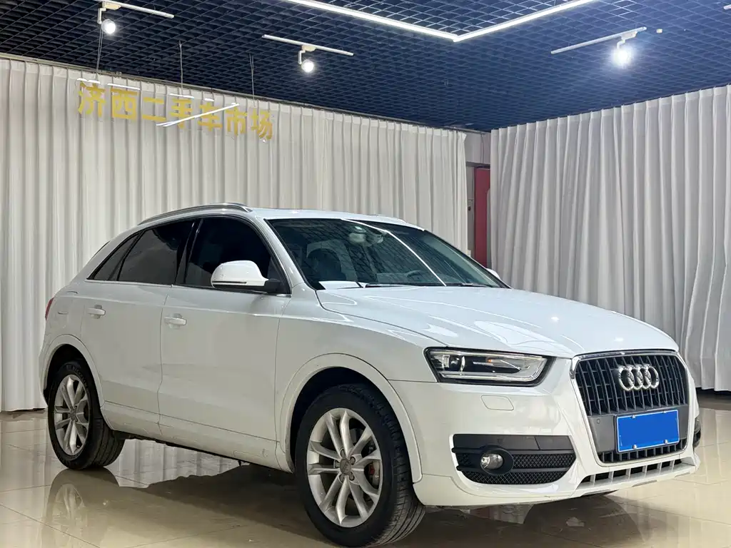 Audi Q3 2016 — фото 3